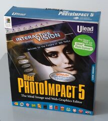 Photo of the box for Ulead PhotoImpact 5